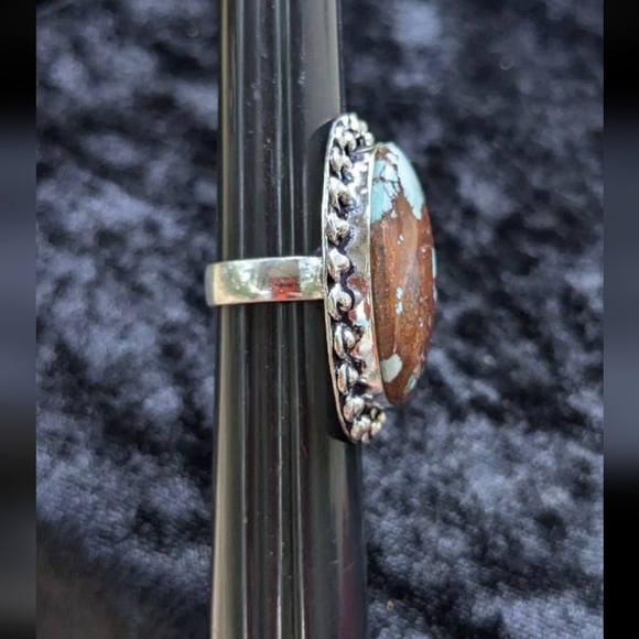 Handcrafted Oval Turquoise Ring - Picture 6 of 11